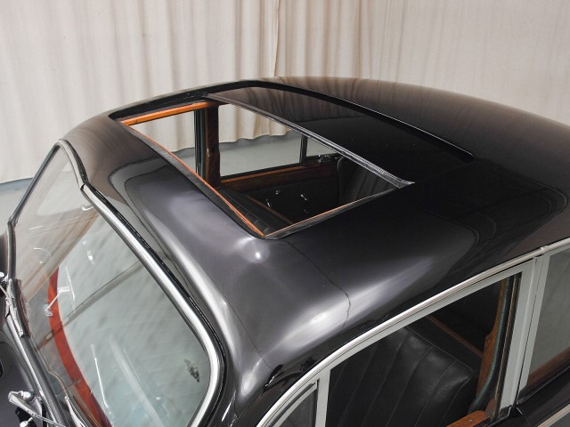 1957 Jaguar MK8 Four Door