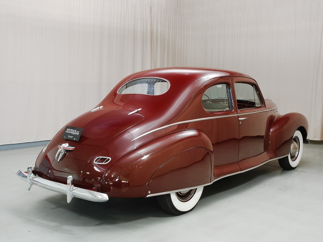 1940 Lincoln Zephyr Coupe