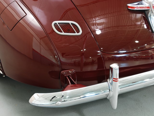 1940 Lincoln Zephyr Coupe