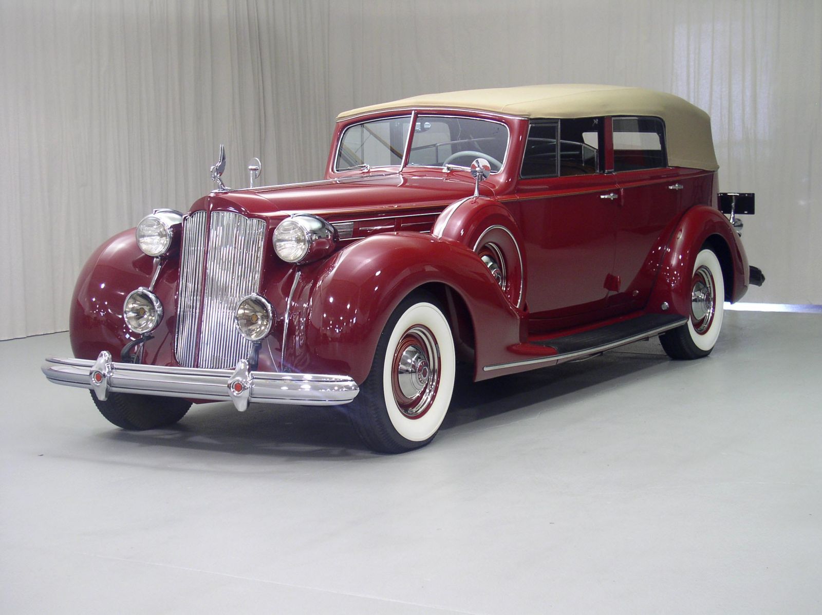 1938 Packard Berline Classic Car For Sale | Buy 1938 Packard Berline at Hyman LTD