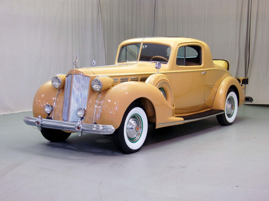 1938 Packard Super 8