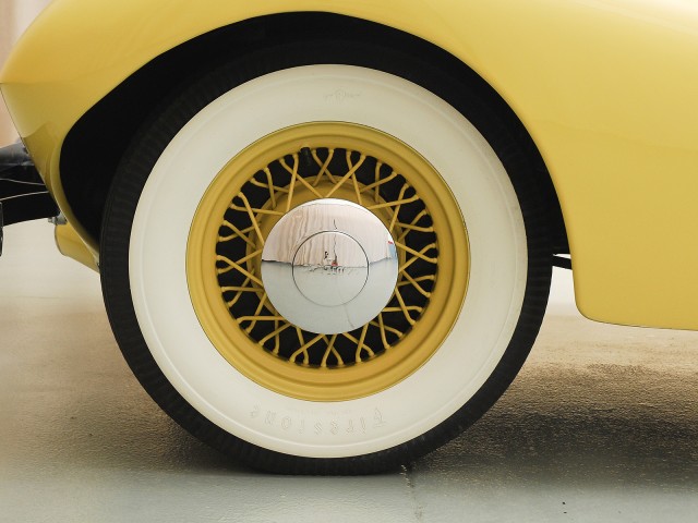 1935 Cadillac 355E Coupe