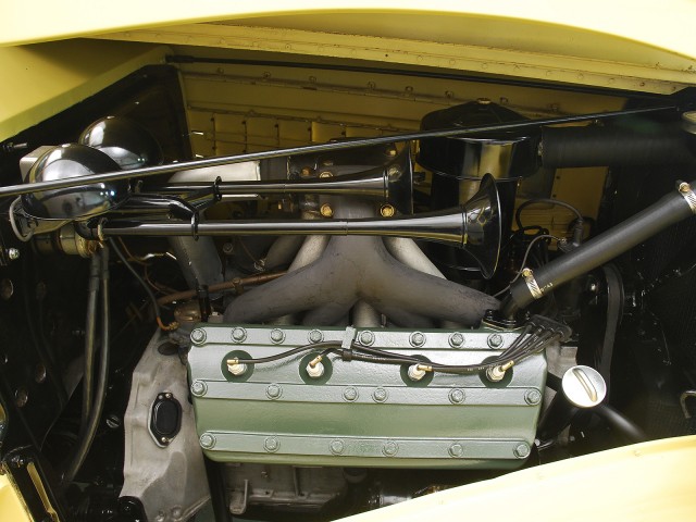 1935 Cadillac 355E Coupe