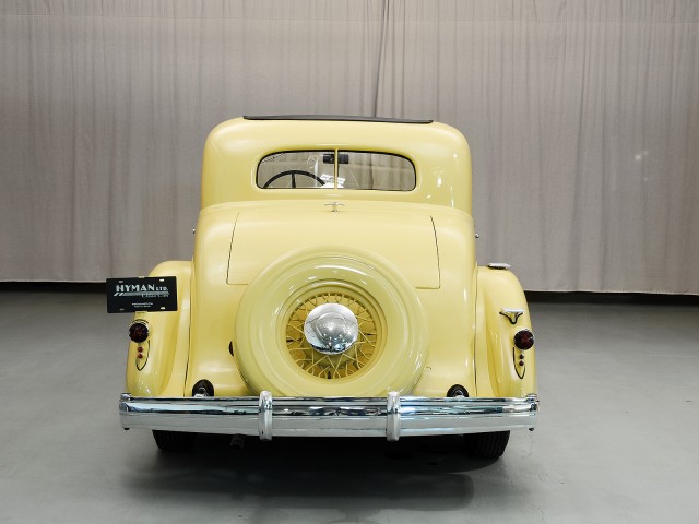 1935 Cadillac 355E Coupe