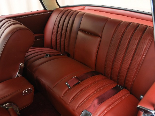 1965 Mercedes-Benz 300SE Coupe