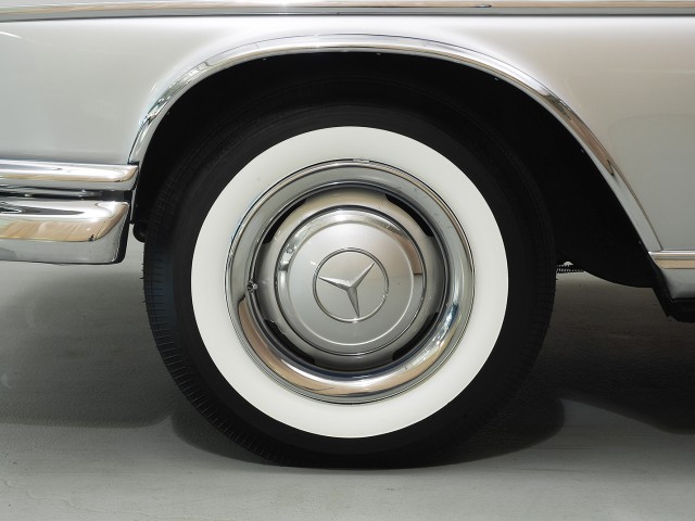 1965 Mercedes-Benz 300SE Coupe