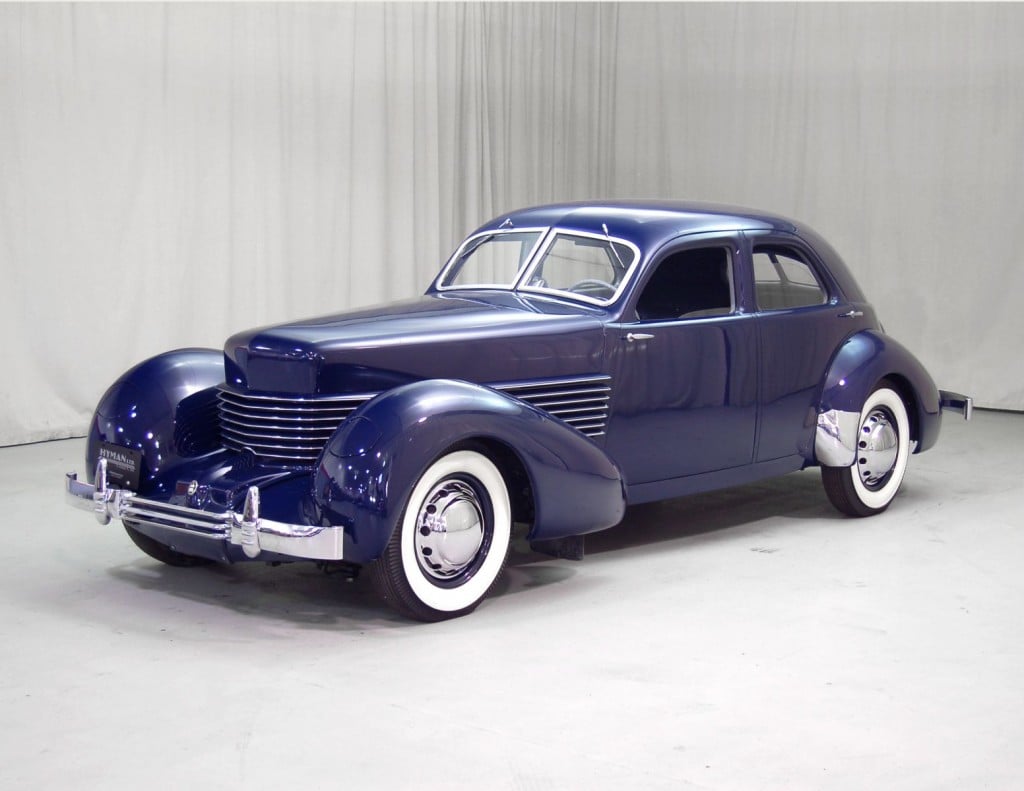 1937 Cord Beverly Sedan