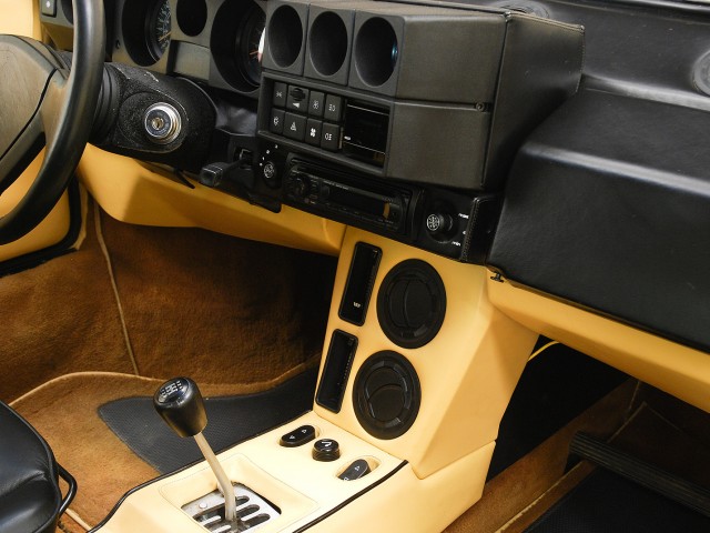 1988 Lamborghini Jalpa Coupe