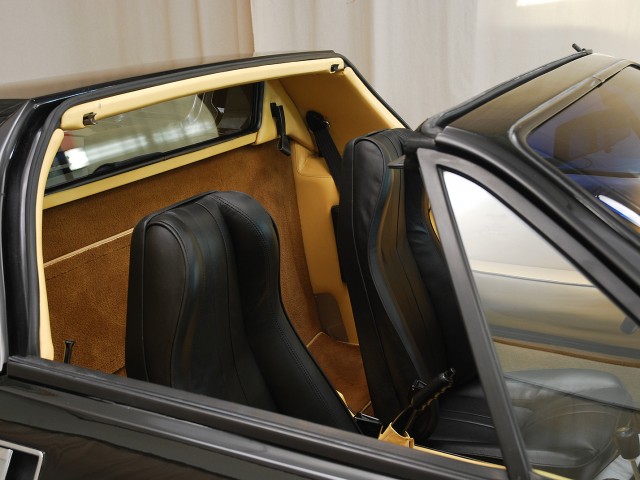 1988 Lamborghini Jalpa Coupe