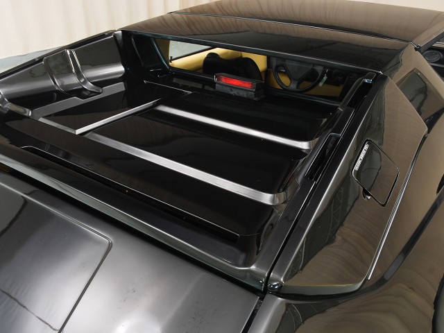 1988 Lamborghini Jalpa Coupe