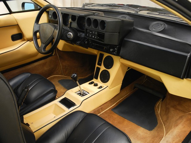 1988 Lamborghini Jalpa Coupe