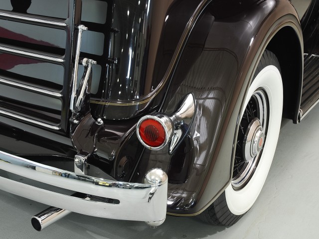 1934 Packard Super 8 Club Sedan
