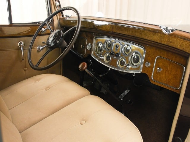 1934 Packard Super 8 Club Sedan