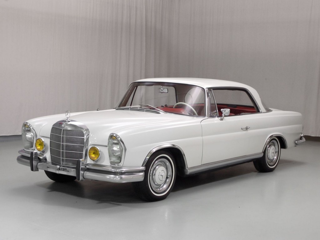 1967 Mercedes-Benz 250SE Coupe