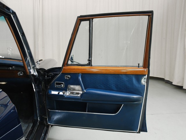 1970 Mercedes-Benz 600 6 Door Pullman