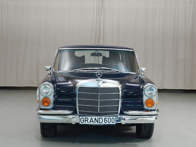 1970 Mercedes-Benz 600 6 Door Pullman