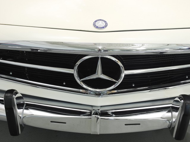 1971 Mercedes-Benz 280SL Convertible