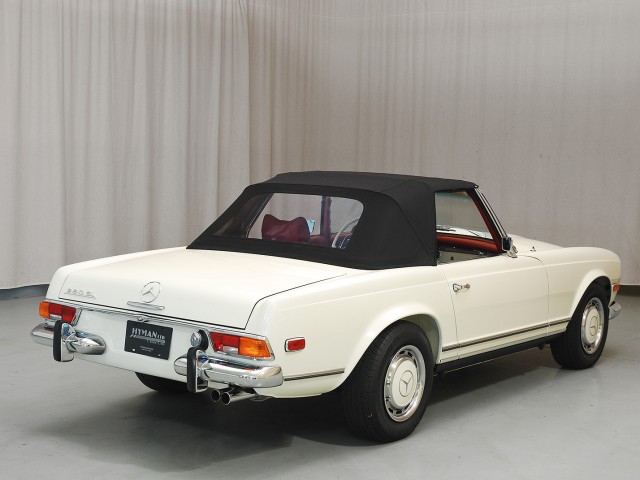 1971 Mercedes-Benz 280SL Convertible