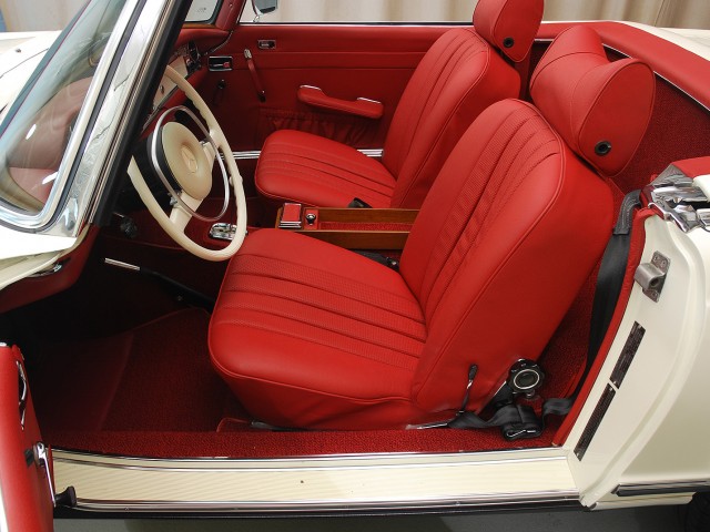 1971 Mercedes-Benz 280SL Convertible