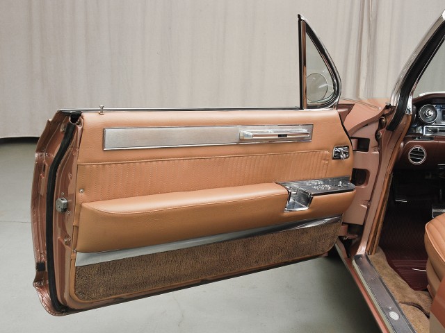 1961 Cadillac Eldorado Biarritz Convertible