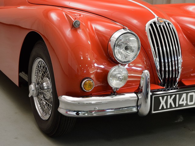 1957 Jaguar XK140 SE MC Roadster