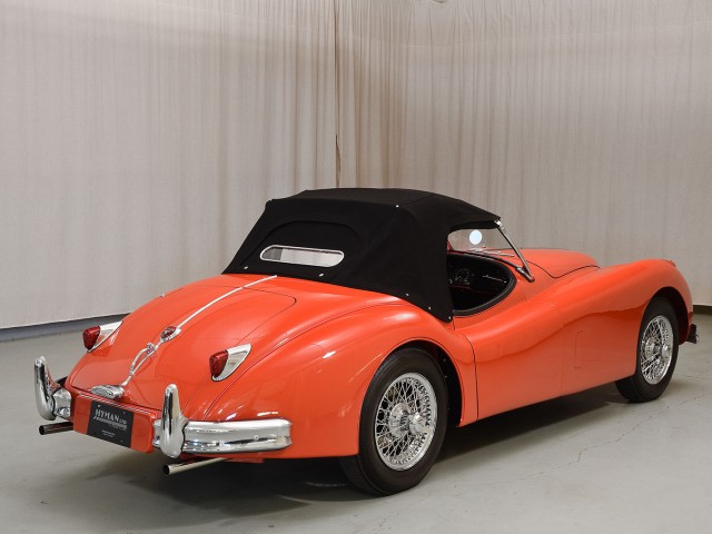 1957 Jaguar XK140 SE MC Roadster