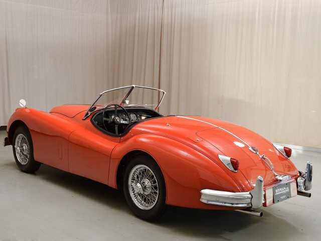 1957 Jaguar XK140 SE MC Roadster