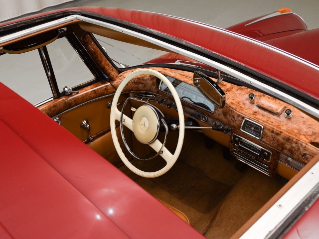 1960 Mercedes-Benz 220SE Coupe