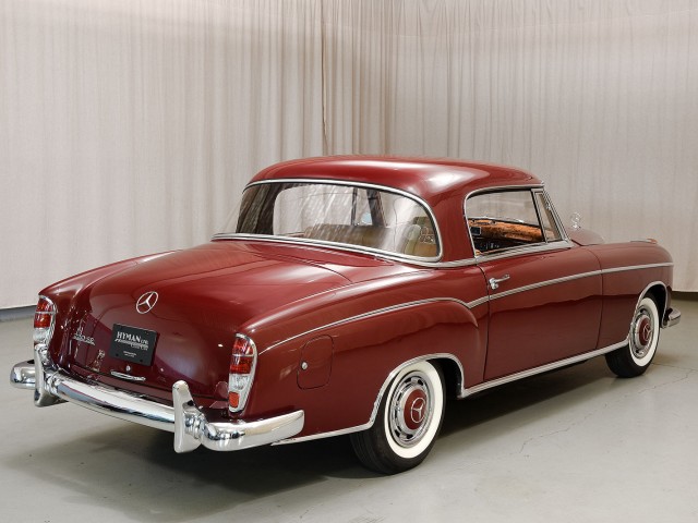 1960 Mercedes-Benz 220SE Coupe