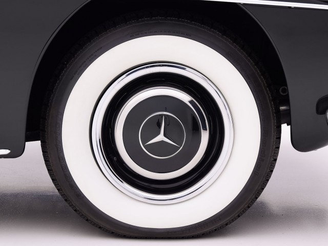 1958 Mercedes-Benz 190SL Convertible