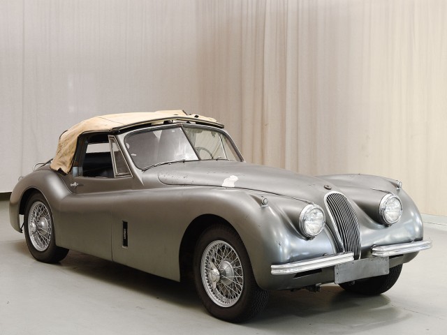 1954 Jaguar XK-120 Drophead