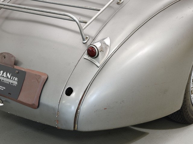 1954 Jaguar XK-120 Drophead