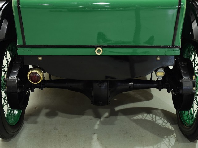 1916 Rauch & Lang Electric J6 Coach