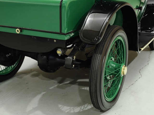 1916 Rauch & Lang Electric J6 Coach