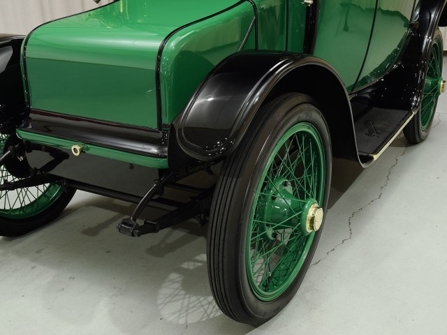 1916 Rauch & Lang Electric J6 Coach