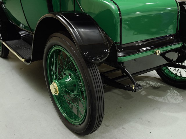 1916 Rauch & Lang Electric J6 Coach