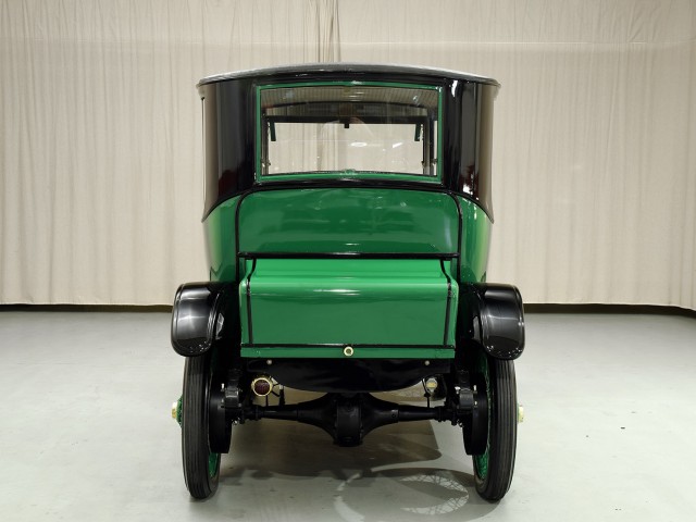 1916 Rauch & Lang Electric J6 Coach