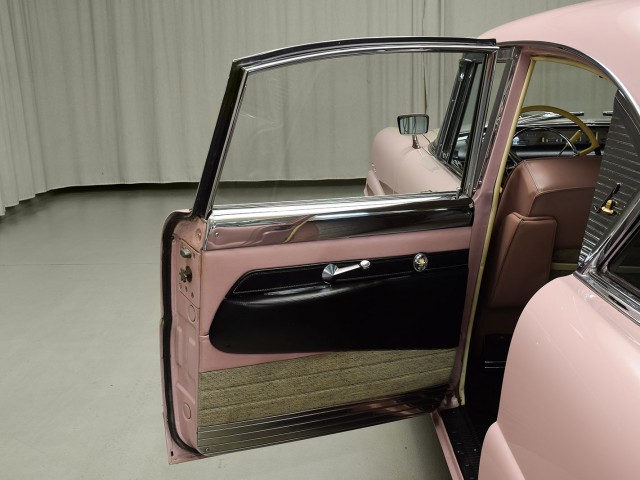1956 Lincoln Premiere Sedan