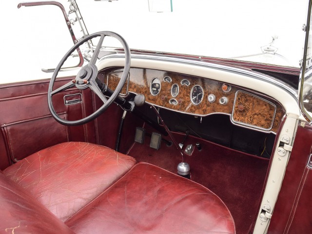 1931 Packard Custom Eight Dual Windshield Phaeton