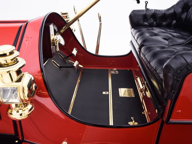 1910 Buick Model 16 Surrey