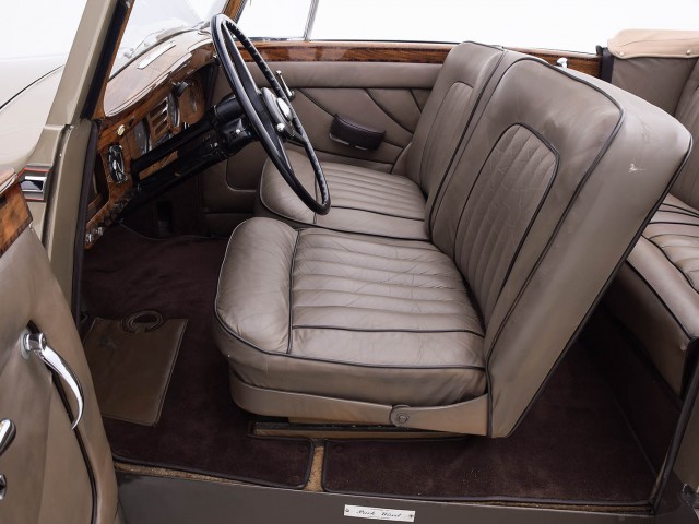 1952 Bentley Mark VI Drop Head Coupe