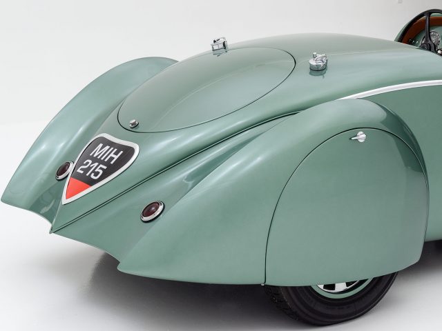 papillons arrière aluminium 1930's (no peugeot caminaragent