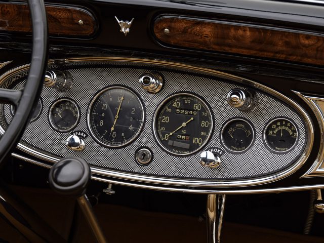 1931 Cadillac V12 Convertible Coupe