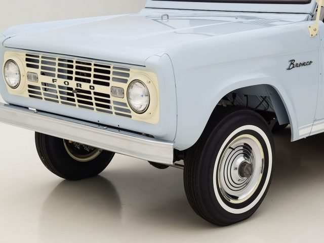 1966 Ford Bronco U13 Roadster