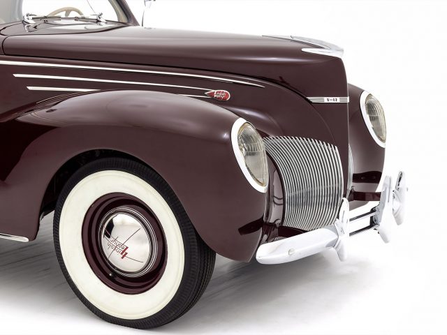 1939 Lincoln Zephyr Coupe For Sale at Hyman LTD