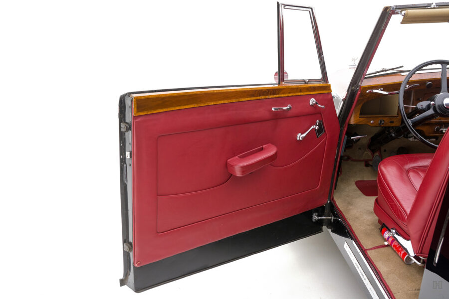 drivers side door of antique bentley mkvi nutting sedanca for sale by hyman classic cars