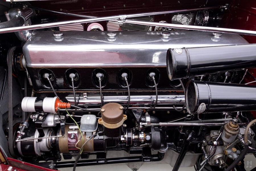 engine of antique 1938 Mercedes-Benz 540 K Cabriolet A for sale by Hyman classic cars