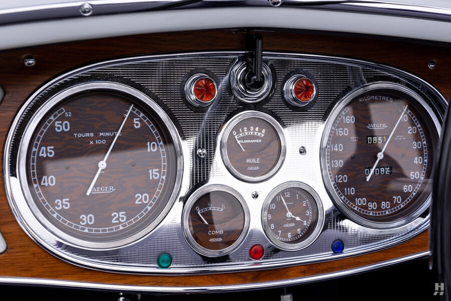 speedometers of antique 1936 Lancia Astura Cabriolet for sale by Hyman classic car dealers