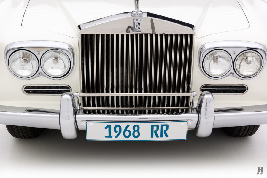 1968 Rolls-Royce Silver Shadow Mulliner Drophead Front Grill