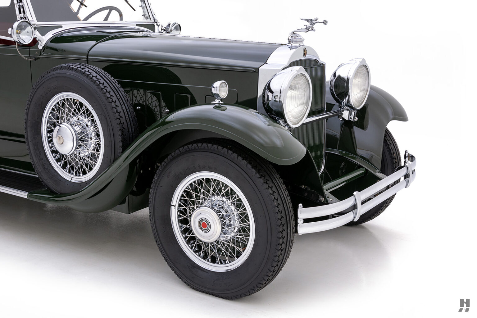A Glimpse Of Elegance The 1930 Packard 740 Custom Eight Roadster Rear View